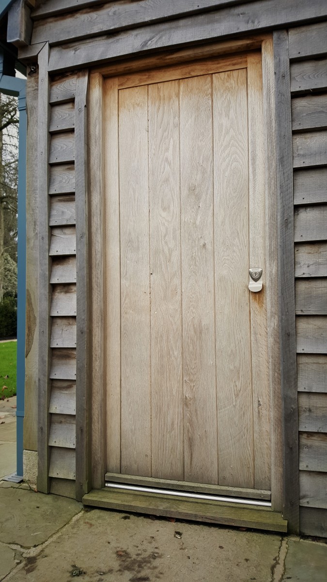 Banham Lock Installation on an Oak Door